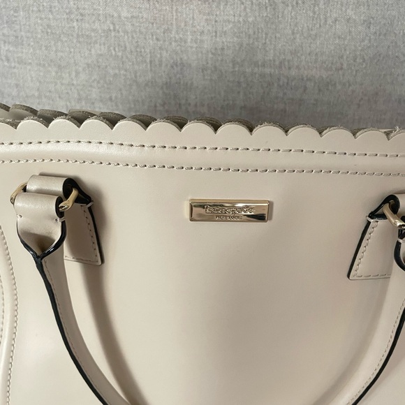 Kate Spade scalloped spring Marguerite Leather Satchel - Picture 2 of 10